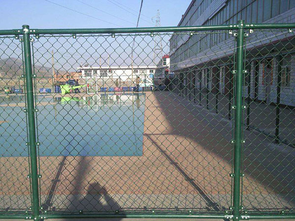  圈地隔离护栏网